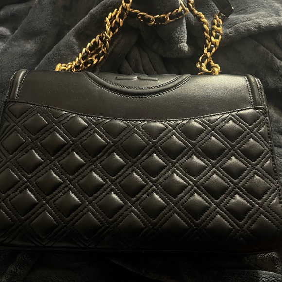 Tory Burch Fleming Convertible Bag - Picture 8 of 11